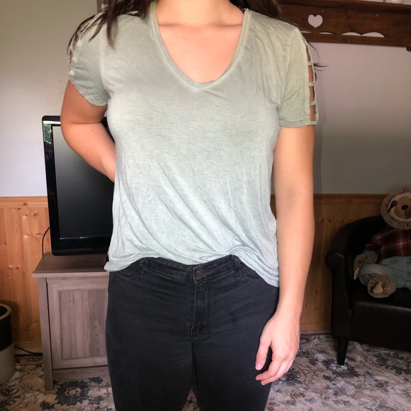 American Eagle Outfitters Tops - American eagle T-shirt